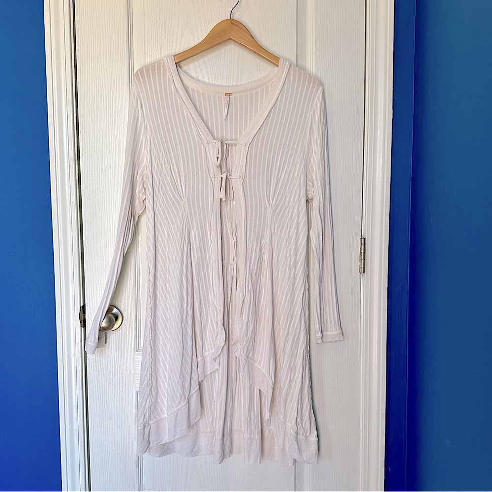 Like new Free People tunic, white, Large